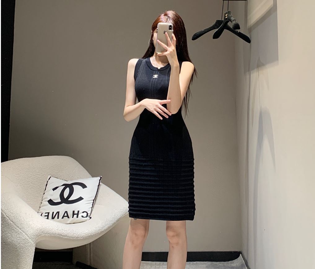 56c4d9dfe3be40f763d621b7e2ae4bdc_1758179674_1175.JPG