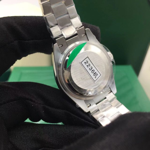 6040ebad9d0d495102f8ff3a5f123abd_1759119830_0695.jpg