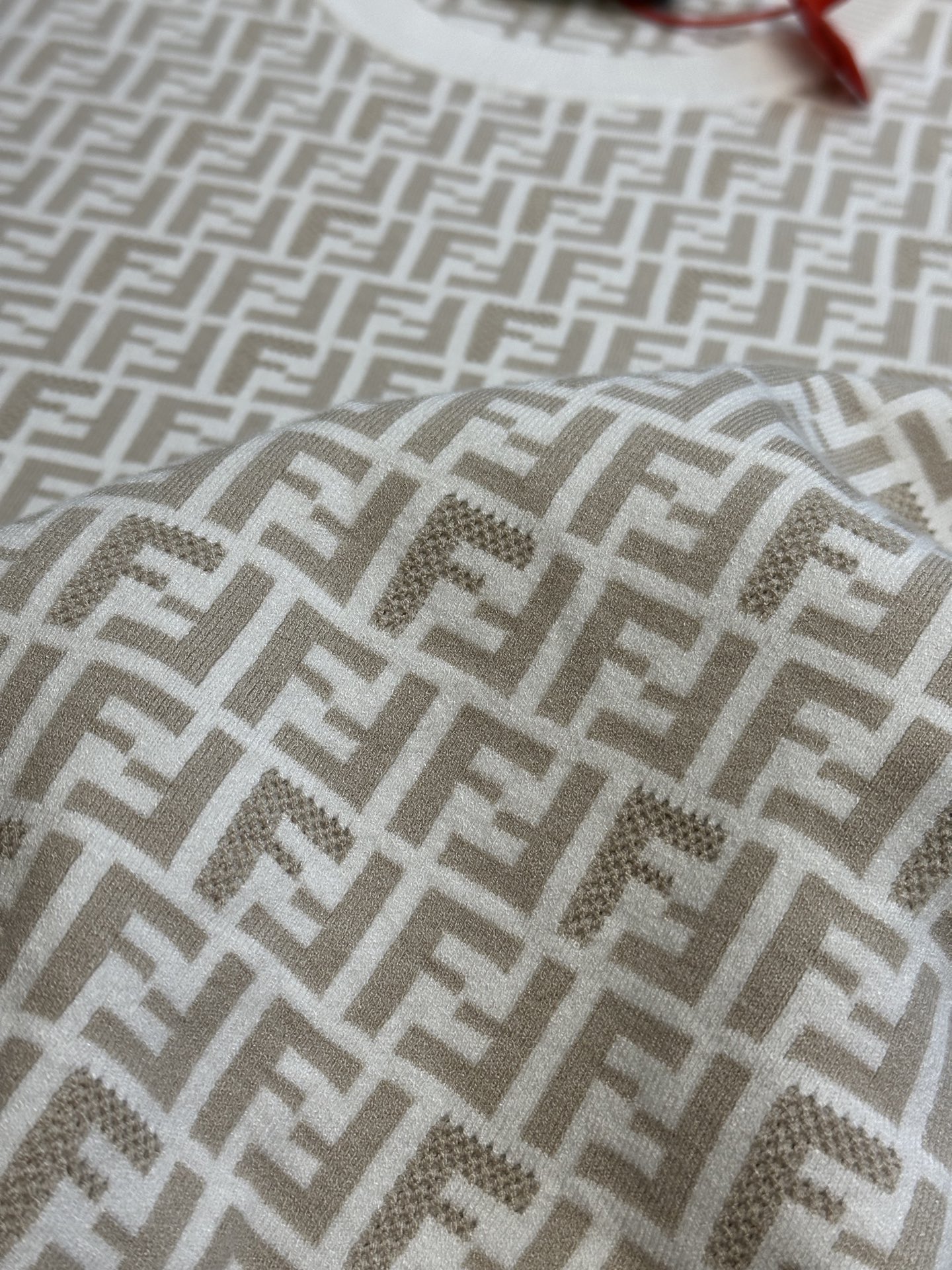 ba358aaa8aae84c2d6acab5eec0631f1_1759294286_1812.jpg