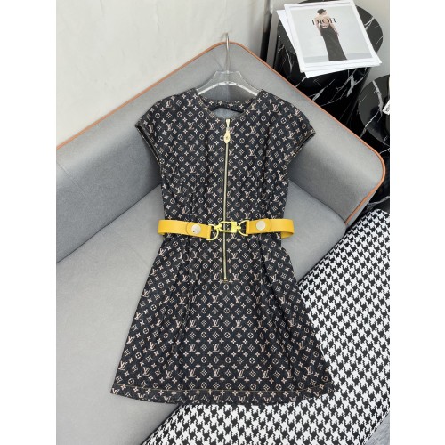 루이비통 25ss 드레스