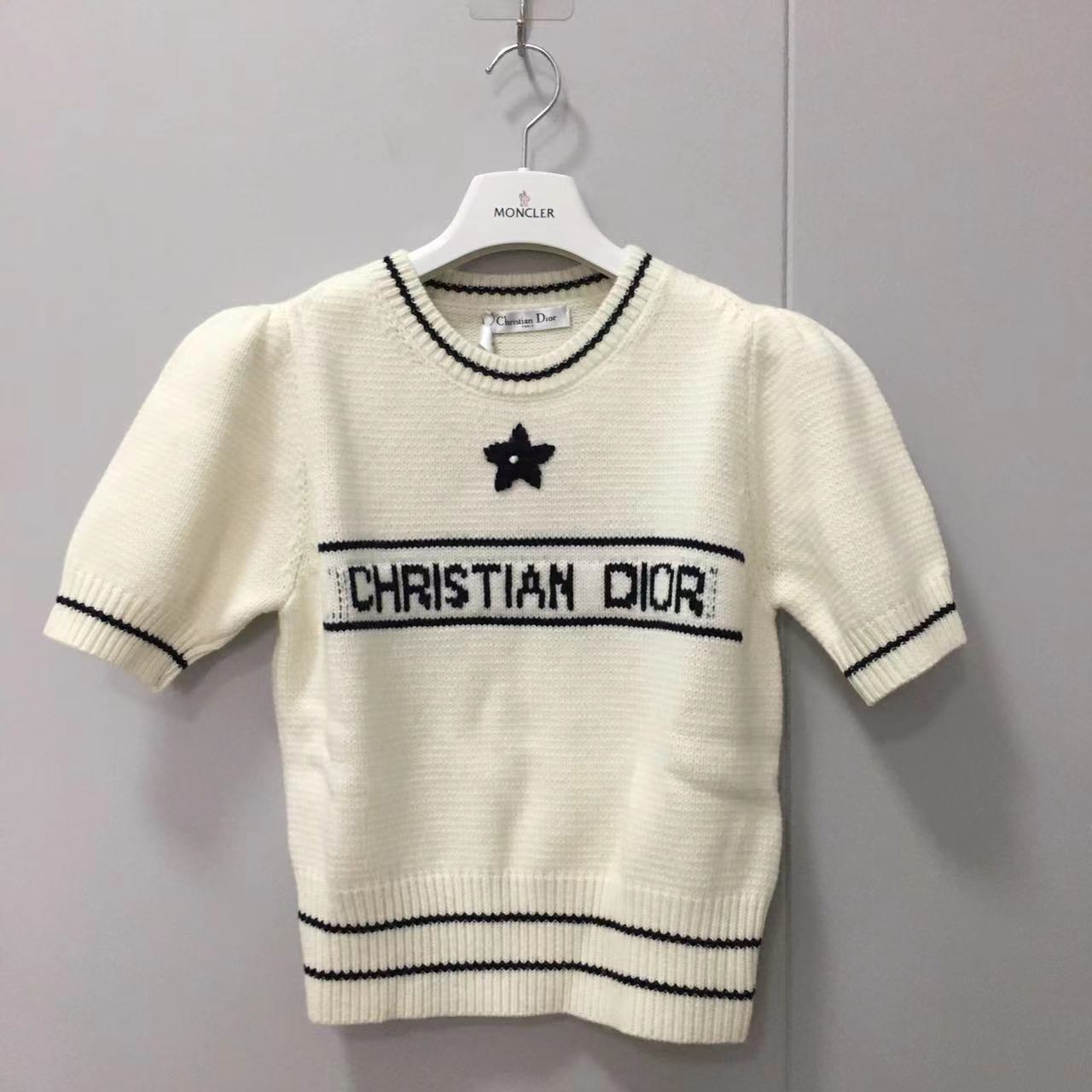 디올 25fw 자수 니트 반소매 M사이즈 (3일이내 수령가능) 당일출고