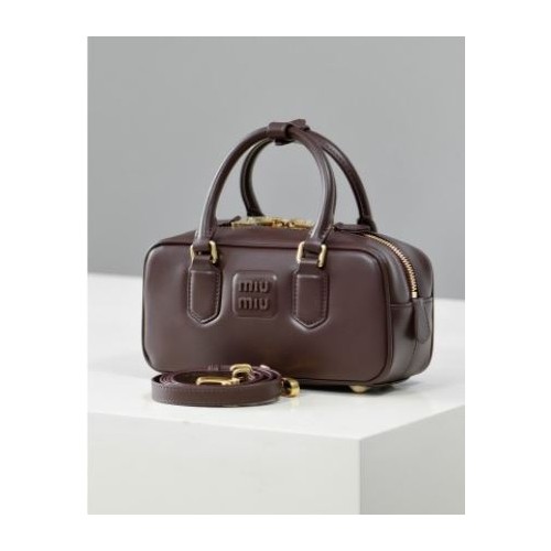 미우미우 아르카디 가죽백 레귤러 정품급 (3일이내 수령가능) 당일출고