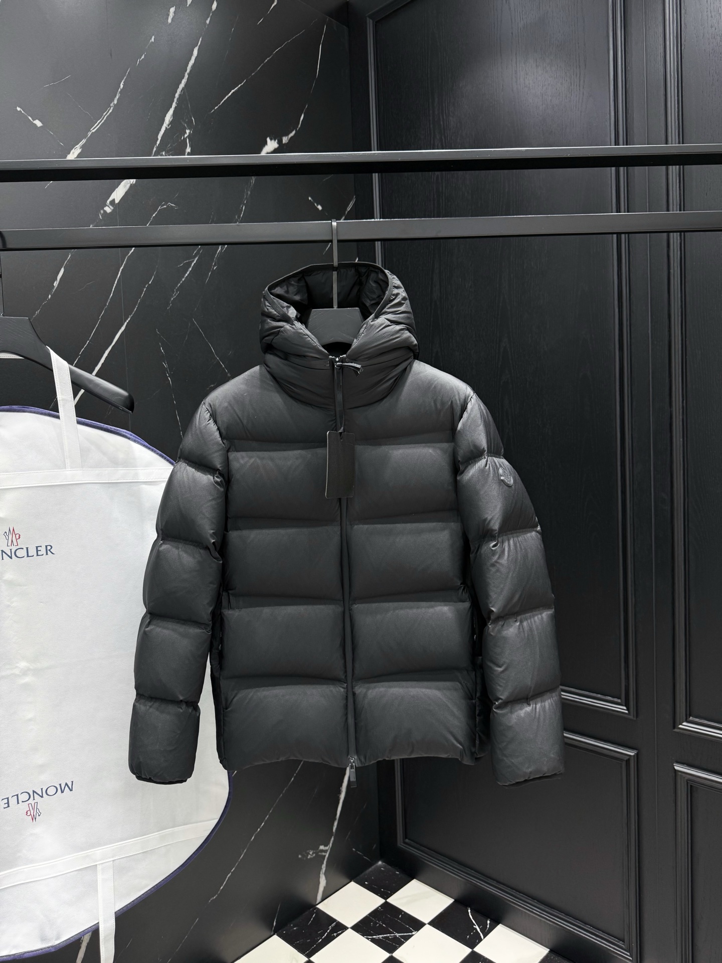 몽클레어 25fw 패딩