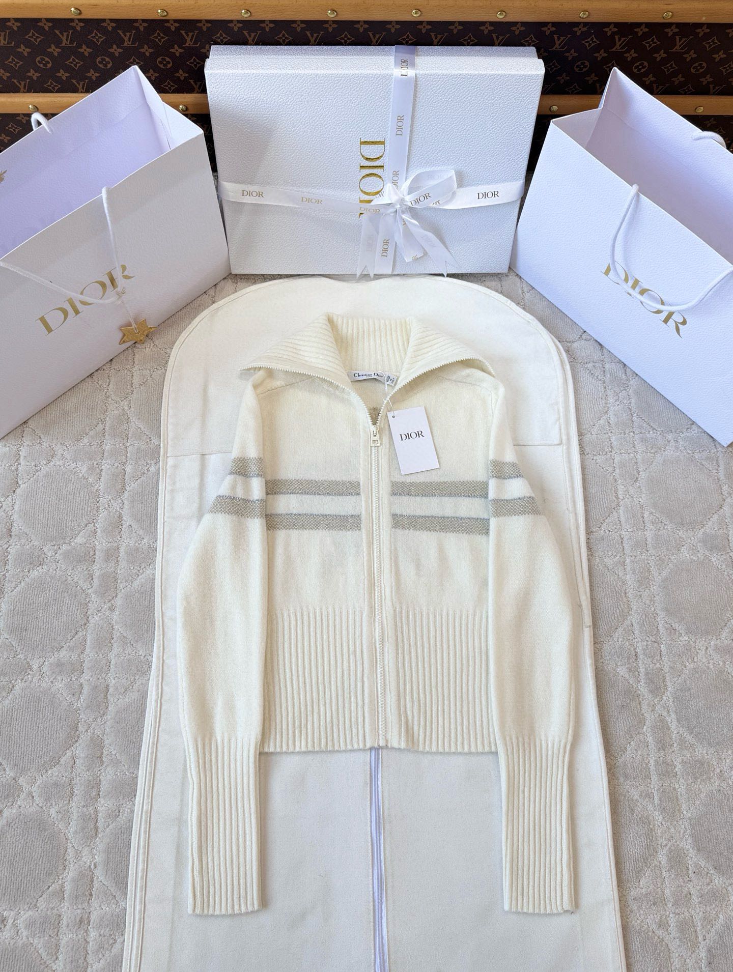 디올 니트 집업