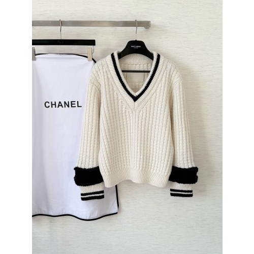 샤넬 25N V넥 스웨터