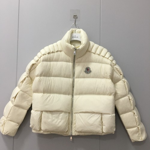 몽클레어 여성 패딩 S SIZE (3일이내 수령가능) 당일출고