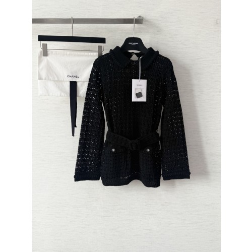 샤넬 26C 오픈워크 텍스처 웨이스트 핏 니트 가디건