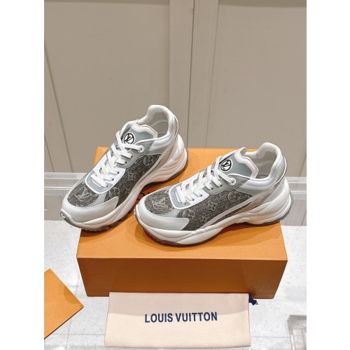 루이비통 런 55 스니커즈