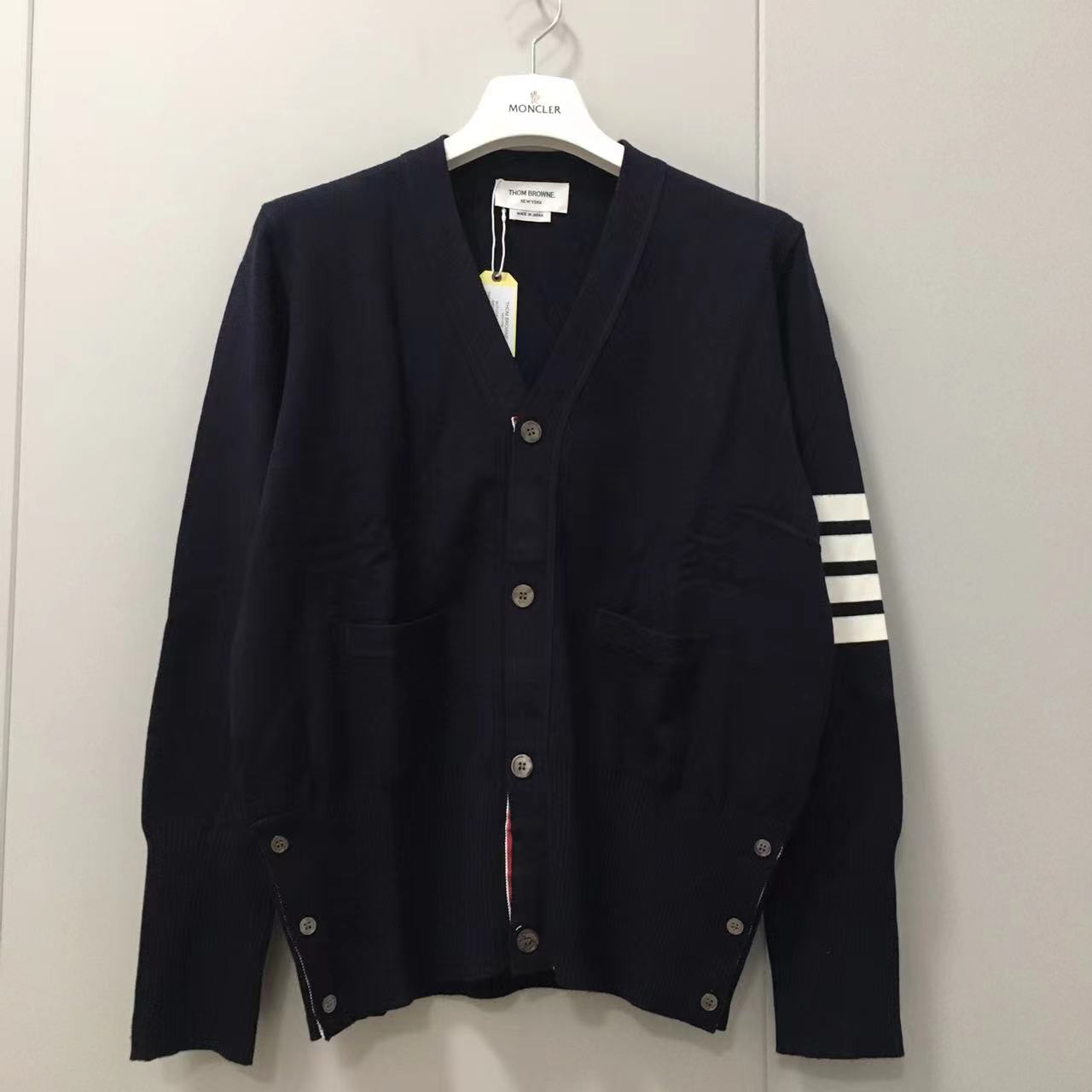 톰브라운 가디건 XL사이즈 (3일이내 수령가능) 당일출고