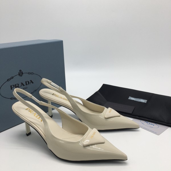 프라다 페이던트 슬링백 펌프스 화이트 250mm (3일이내 수령가능) 당일출고
