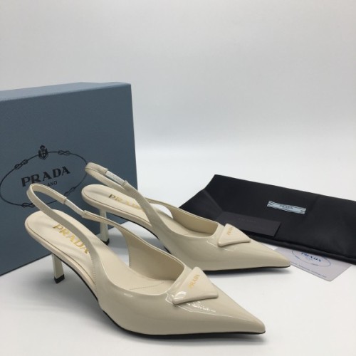 프라다 페이던트 슬링백 펌프스 화이트 250mm (3일이내 수령가능) 당일출고
