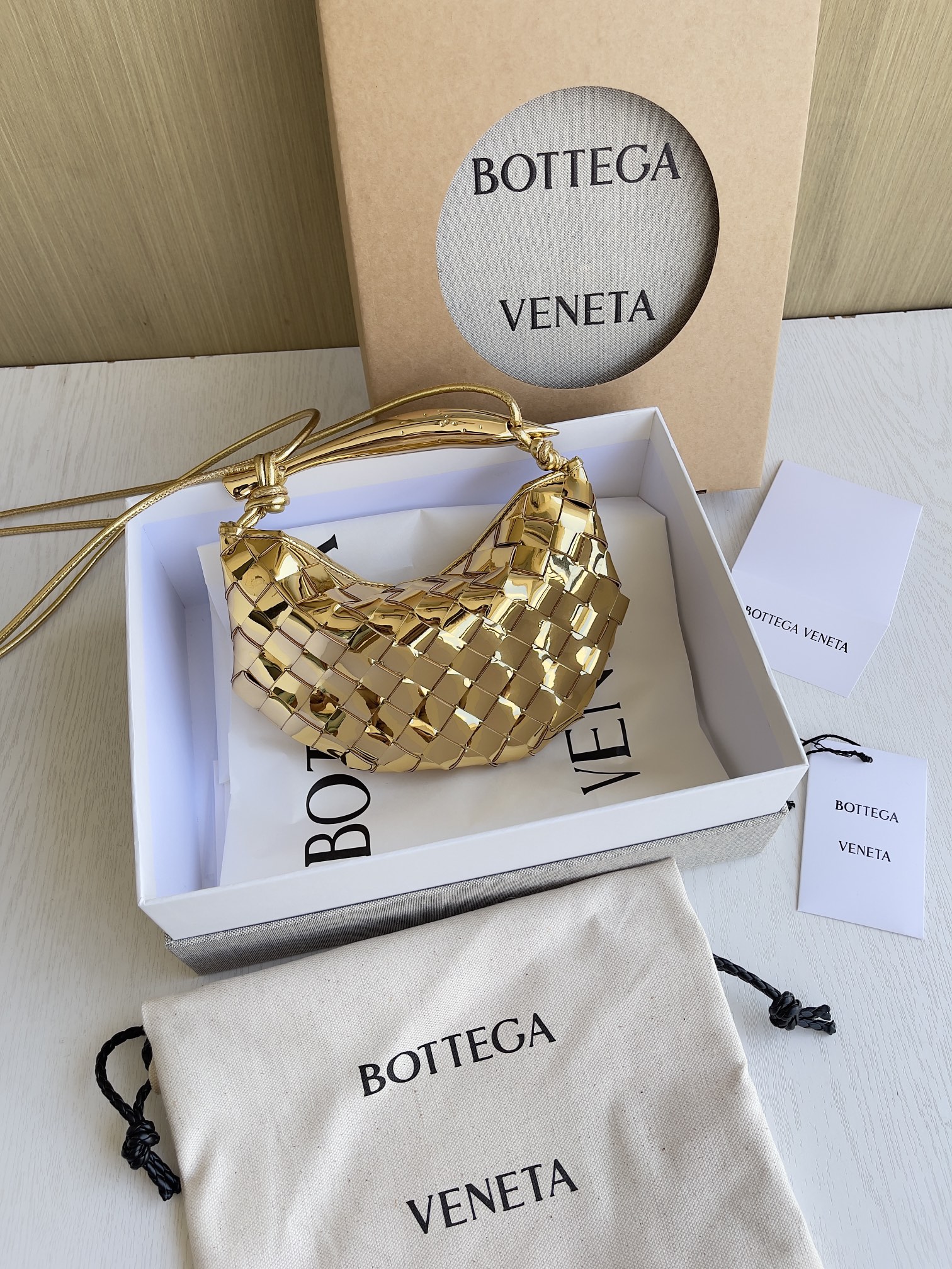 보테가베네타 미니 사르딘백 744267