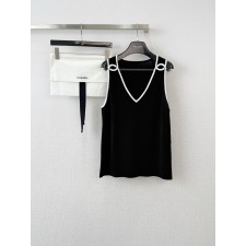 샤넬 V넥 민소매 탑