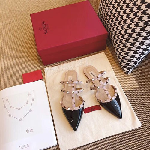 발렌티노 샌들